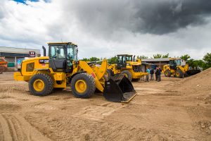cat engines roar during training